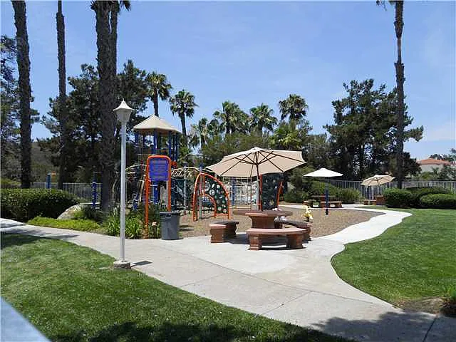 11060 Avenida De Los Lobos - 1 — Photo 4