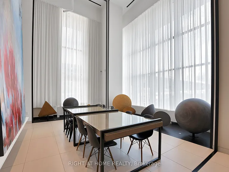 20 Richardson St #11 — Photo 26