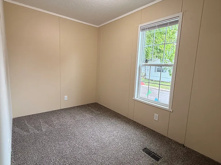128 Hosner Dr #128 — Photo 9