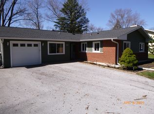 21W265 Coronet Rd, Lombard, IL 60148