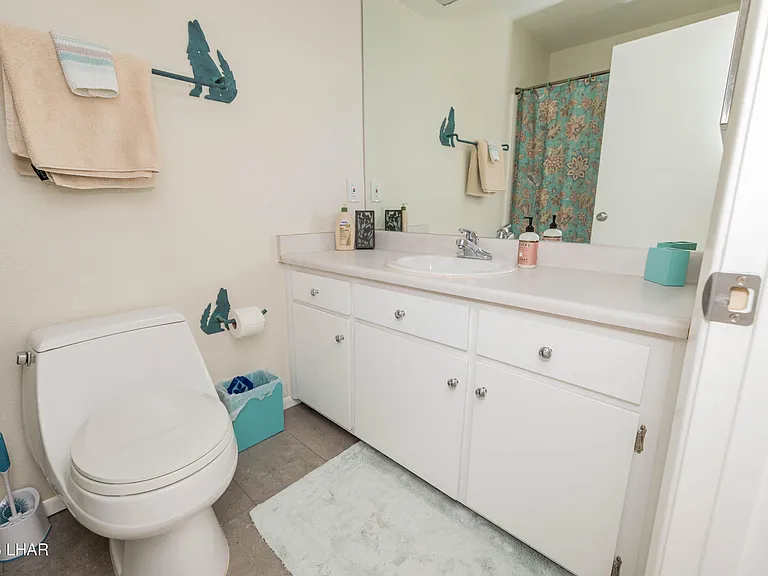 9170 Riverside Dr #24 — Photo 18