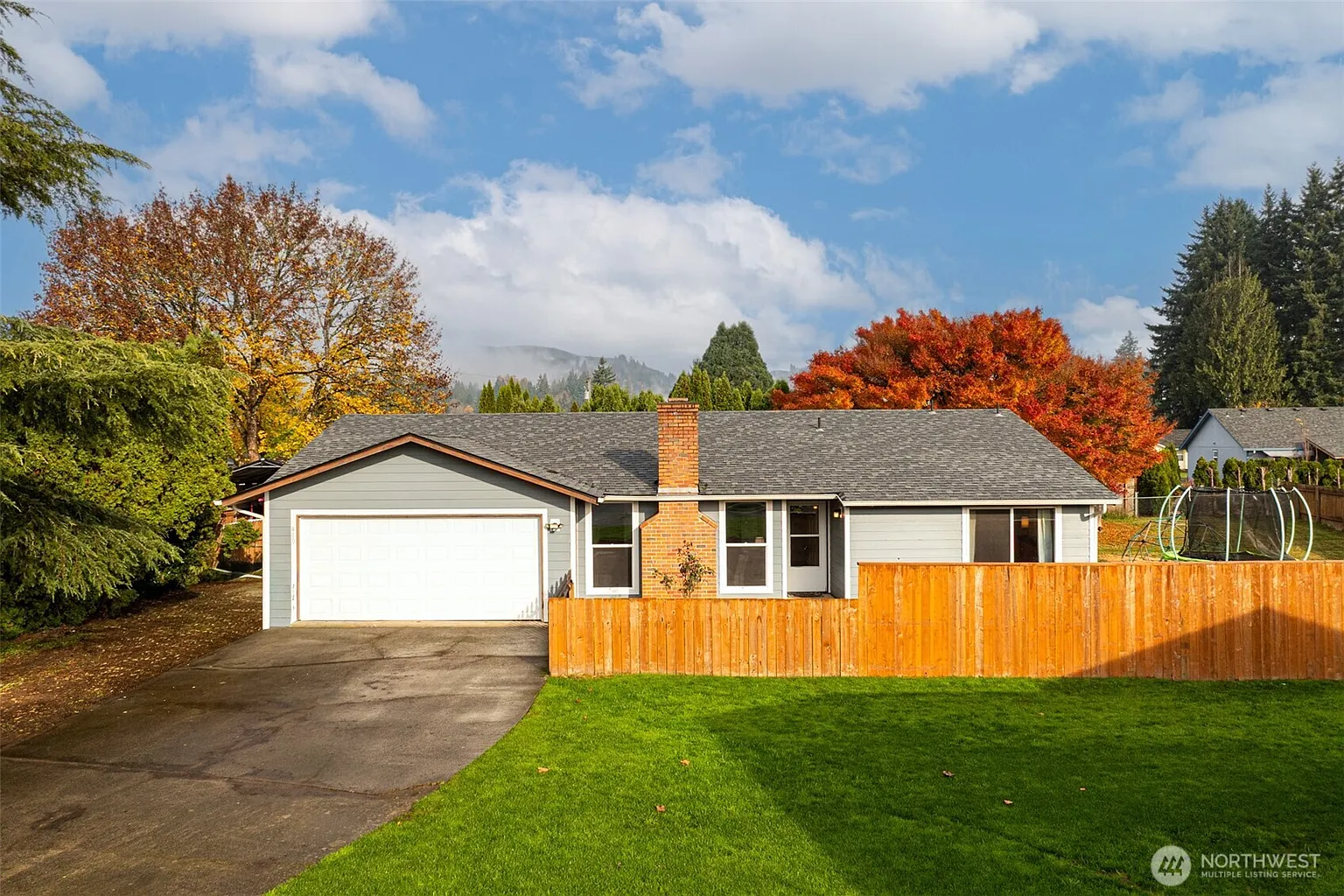 410 Cedar Ave photo 1