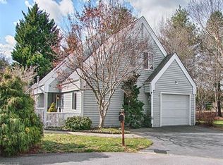 9 Stuart Cir, Asheville, NC 28804