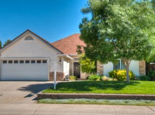 5865 Norwich Ct, Redding, CA 96003