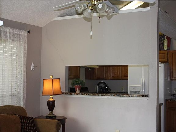 4th image of 4717 Wineberry Dr
