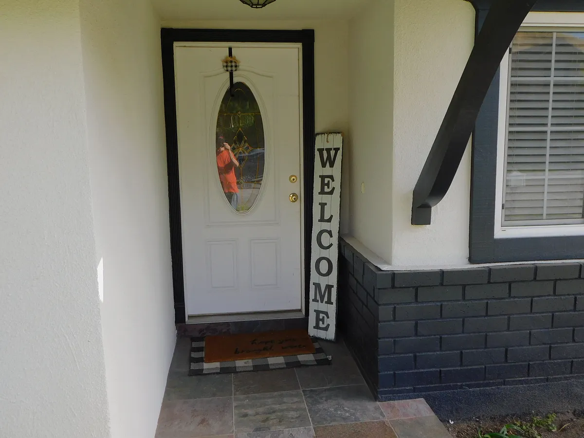 Building Photo - 4506 Presidio Dr