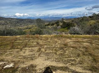 1572 Lilley Mountain Dr, Coarsegold, CA