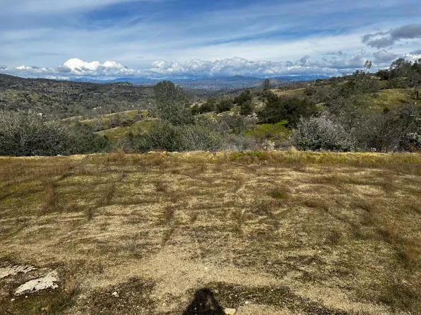 1572 Lilley Mountain Dr, Coarsegold, CA 93614