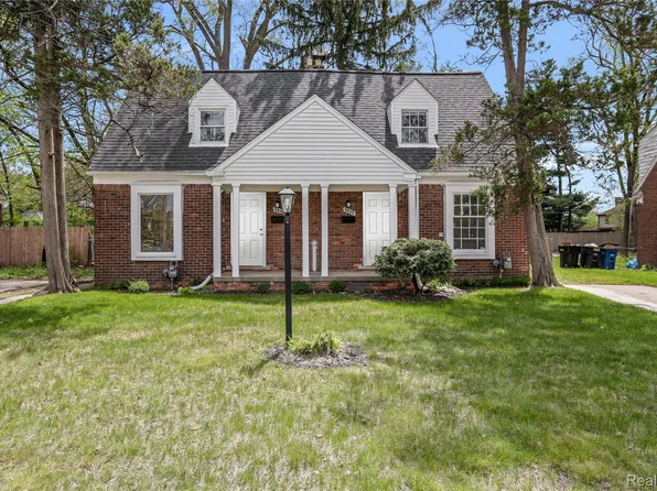 7405-7407 Curtis St, Detroit, MI 48221