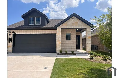 311 Travine Dr Photo 1
