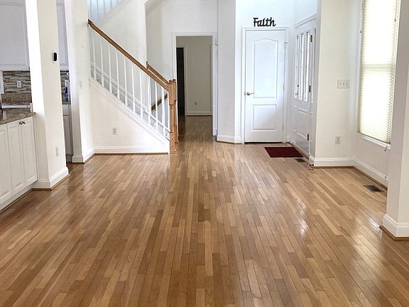 3rd image of 10060 Iron Pointe Drive Ext #301A3