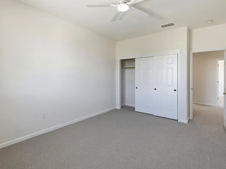 1050 Overland Pl — Photo 14