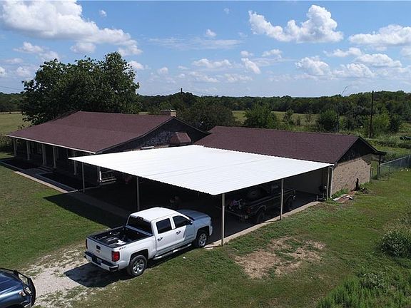 5th image of 548 SE County Road 1070