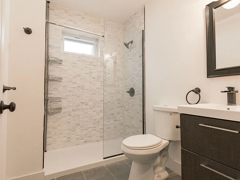 707 E Seneca St. — Photo 25