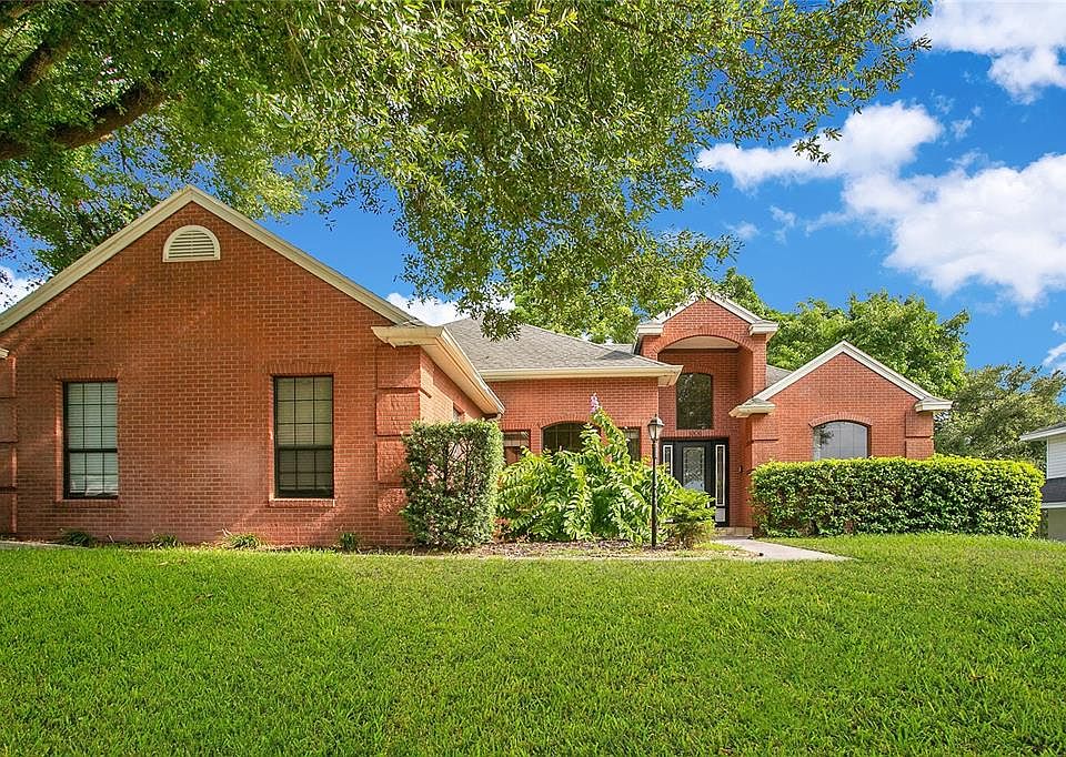 1st image of 1006 S LAKE MARIAM DRIVE