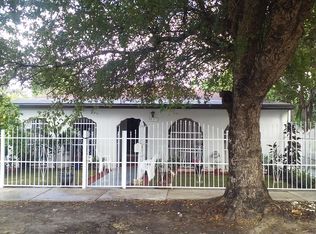 2031 NW 33rd St, Miami, FL 33142