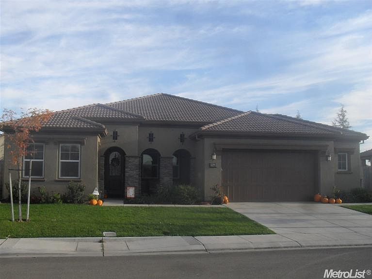 1st image of 1148 Glen Abbey Dr