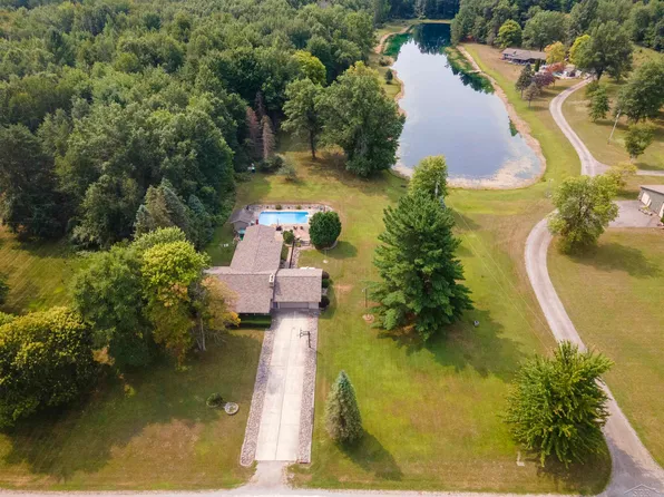 21645 Swan Creek Rd, Merrill, MI 48637