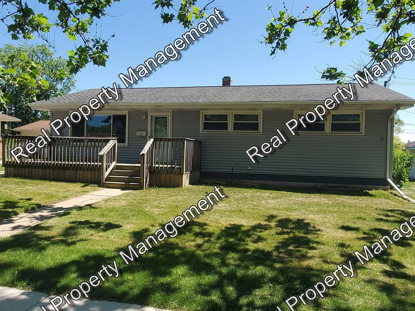 Three Bedroom Crown Point Ranch — Photo 1