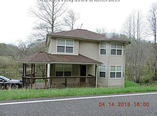 47 Bear Paw Ln, Winfield, WV 25213