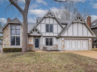 12312 Riggs Rd, Leawood, KS 66209