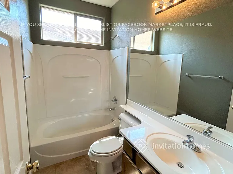 14611 W Acapulco Ln — Photo 15