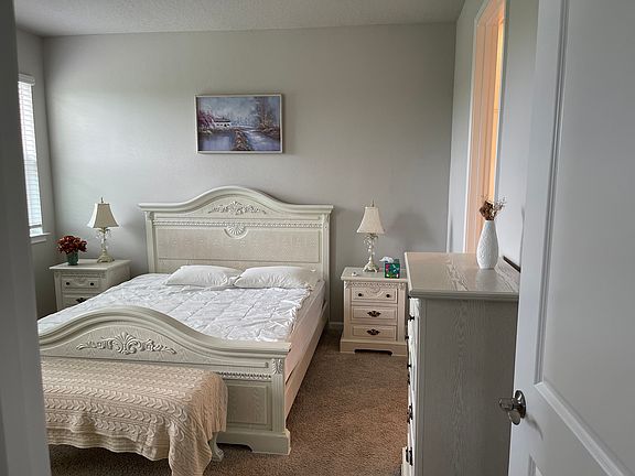 4th image of 17813 Solstice Ave