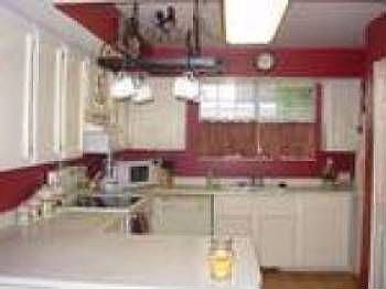 2nd image of 650 Williamsburg Park Cir