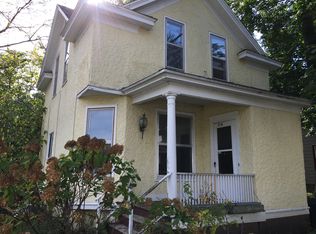 614 Ashland Ave, Rockford, IL 61103