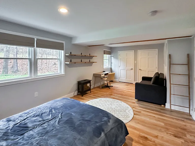 Suite Bedroom