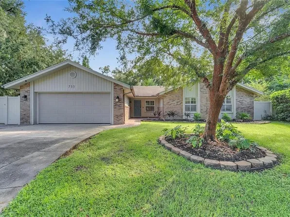 755 Oak Ter, Orange City, FL 32763