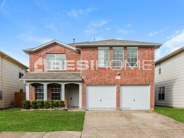 2747 Villa Del St
