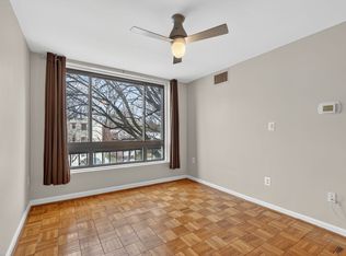 3825 Davis Pl NW APT 101, Washington, DC 20007