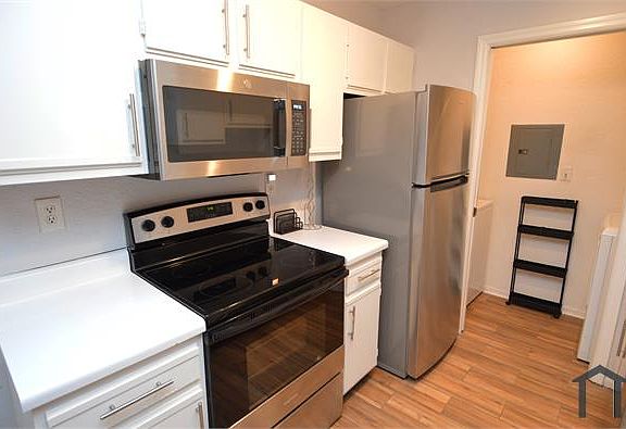 5th image of 10265 Gandy Blvd N APT 1409
