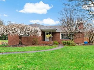 1144 Greenbriar Rd, Bethel Park, PA