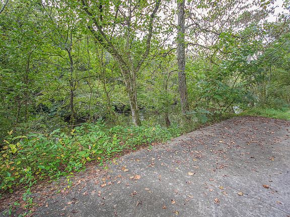 4th image of Old Walland Hwy