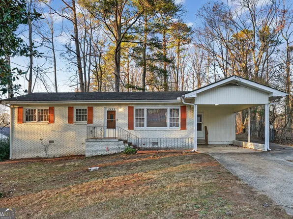 6293 Longino Dr, Union City, GA 30291