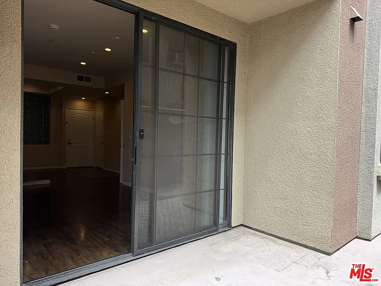 10275 Missouri Ave #102 — Photo 8