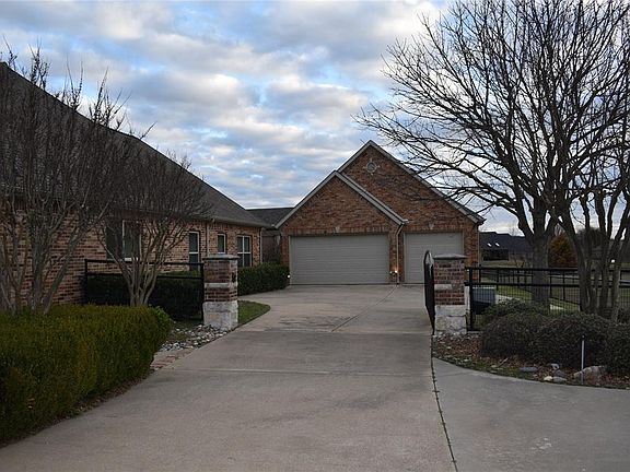 4th image of 909 E Ownsby Pkwy