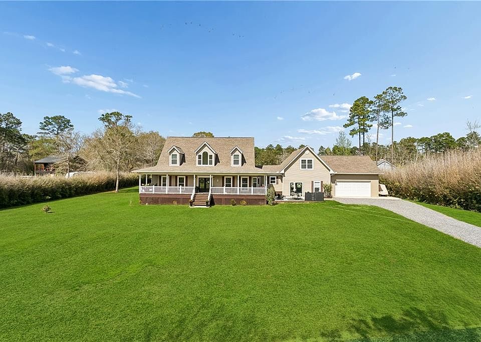 1st image of 115 Big Pine Dr