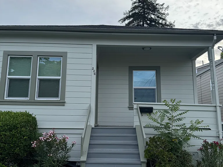 338 Garretson Ave — Photo 1