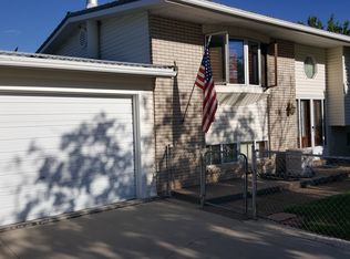 40 Columbia Dr, Tooele, UT 84074