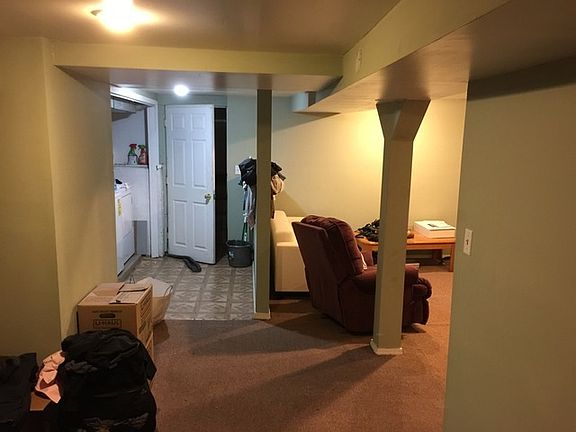 3rd image of 4417 N La Crosse Ave