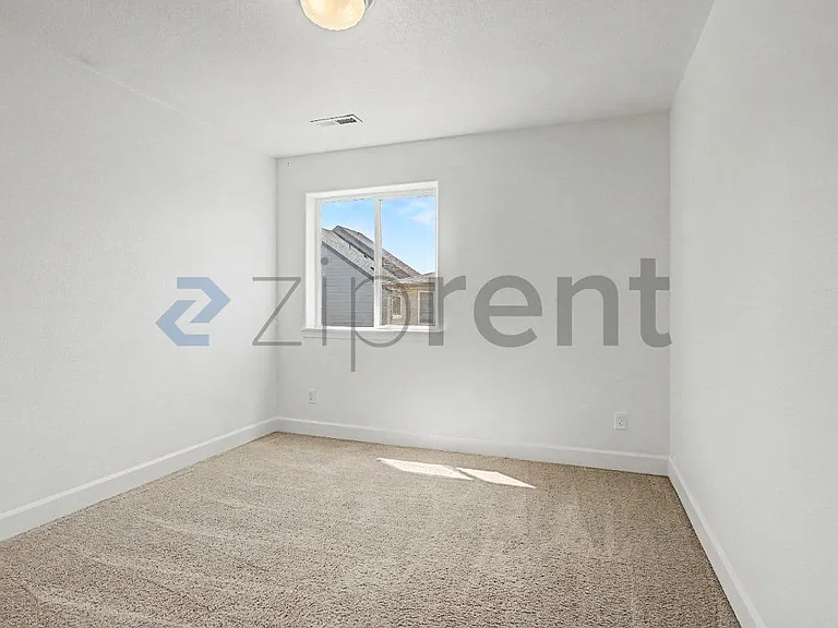 6138 SE Thornapple St — Photo 28