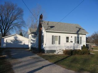 908 N Otter Creek Rd, Streator, IL 61364