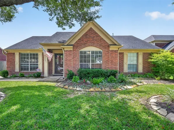 4004 Dogwood Dr, Pearland, TX 77584