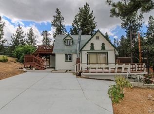 527 Cottage Ln, Big Bear Lake, CA 92315