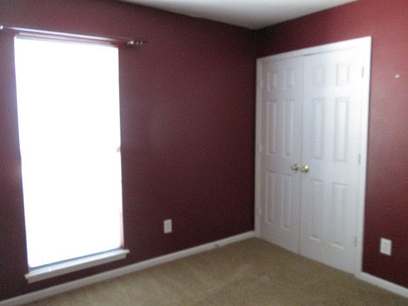 5th image of 2213 Thorson Hill Ct