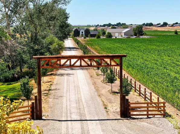 26761 Middleton Rd, Middleton, ID 83644