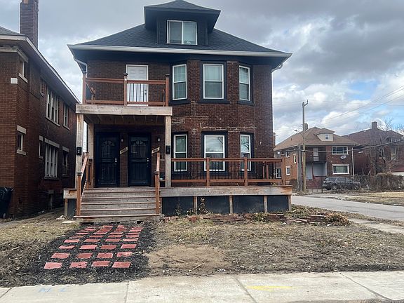 2nd image of 4300 Virginia Park St #1